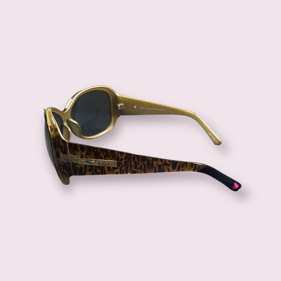 Betsey Johnson BJ184 Raven Cheetah Sunglasses - Picture 3 of 7